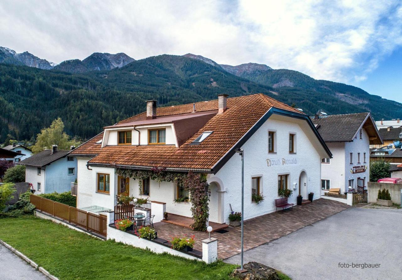 Haus Arnold - Privatzimmer Und Ferienwohnungen Sillian Extérieur photo
